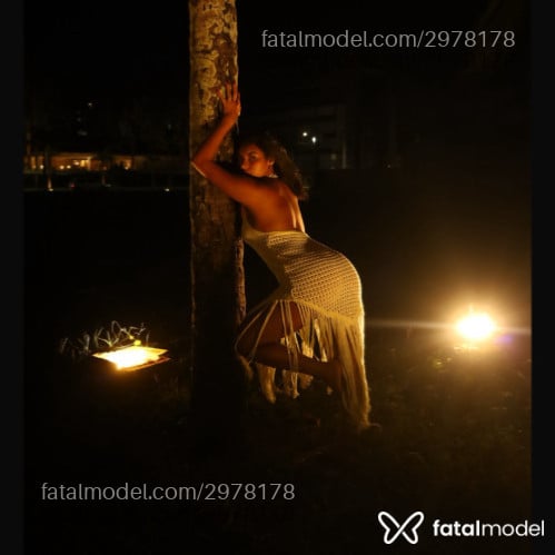 Acompanhante mulher morena (o) de olhos castanhos - Aurora