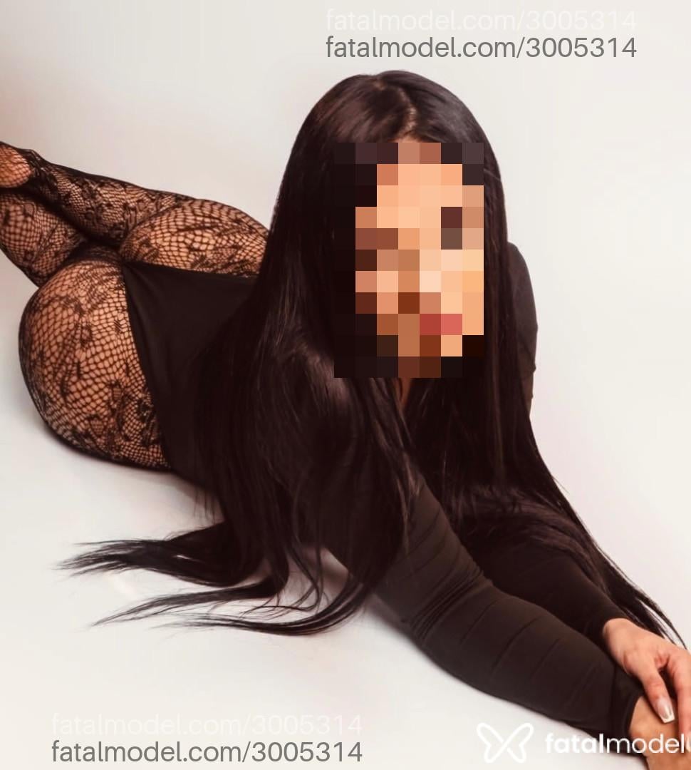 Acompanhante mulher morena (o) de olhos castanhos - Jeniffer Nunes