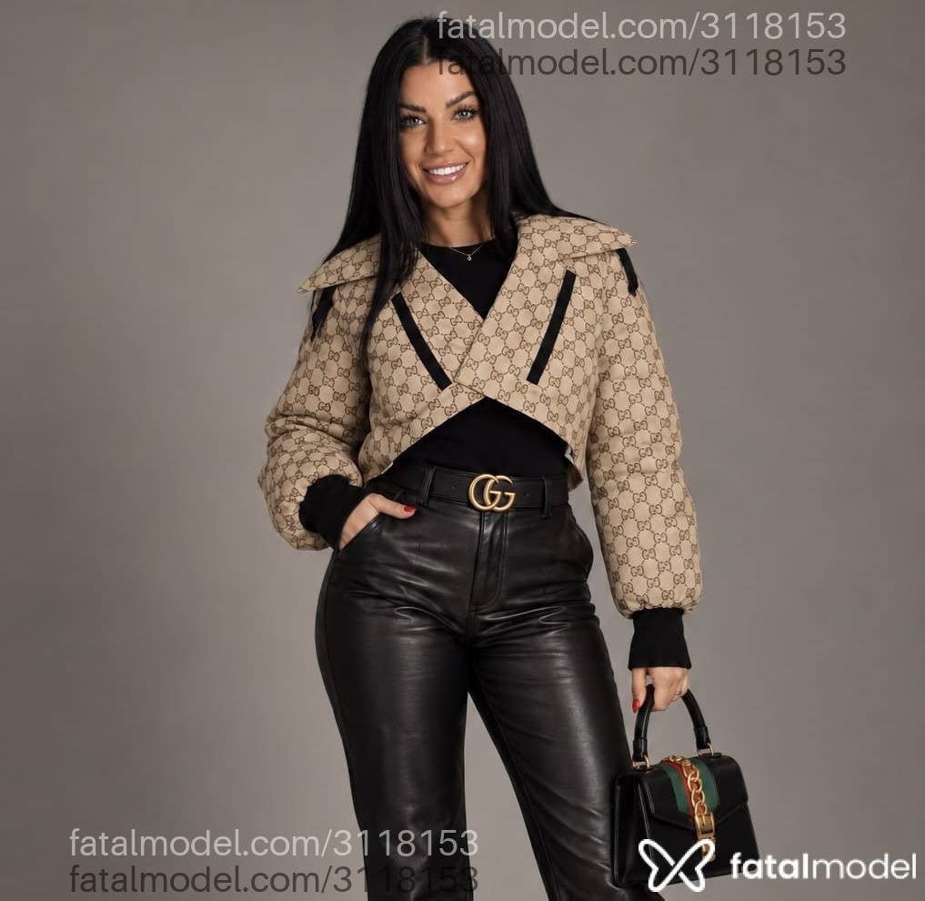 Acompanhante mulher morena (o) de olhos verdes - Babi