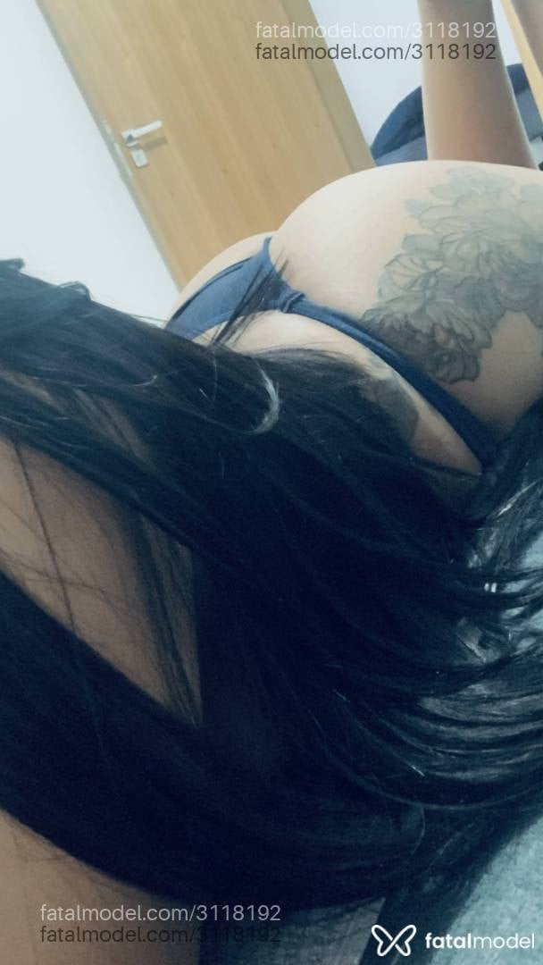 Acompanhante mulher morena (o) de olhos castanhos - Mariana Miller