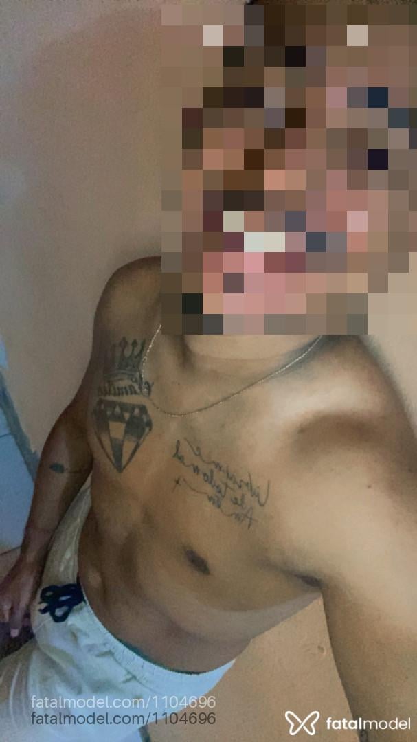 Acompanhante homem morena (o) de olhos castanhos - Bredd Foddy