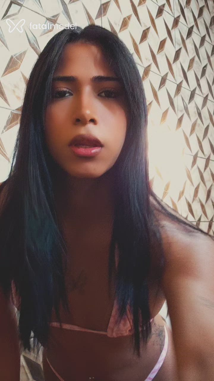 Acompanhante mulher trans morena (o) de olhos castanhos - Rafaella Duarte Acompanhante mulher trans morena (o) de olhos castanhos - Rafaella Duarte