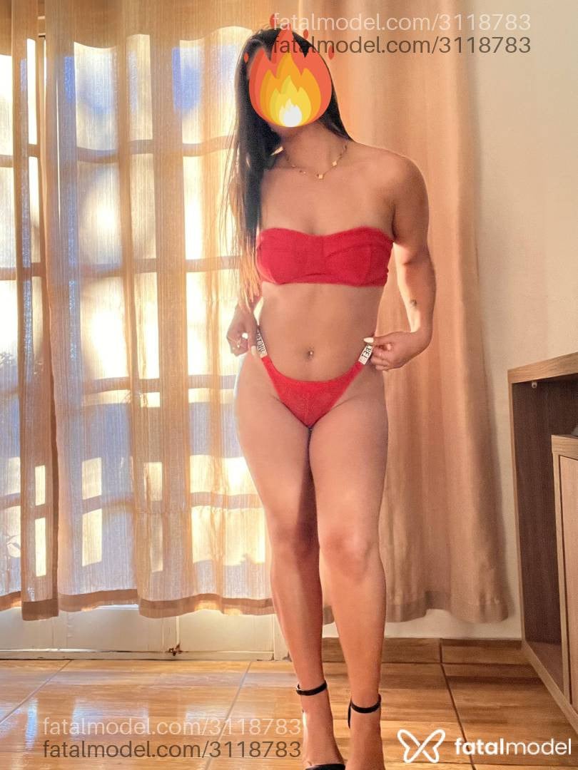 Acompanhante mulher morena (o) de olhos castanhos em Santa Cruz do Sul - Livia Lins