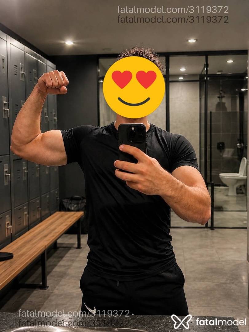 Acompanhante homem morena (o) de olhos pretos - Guilherme