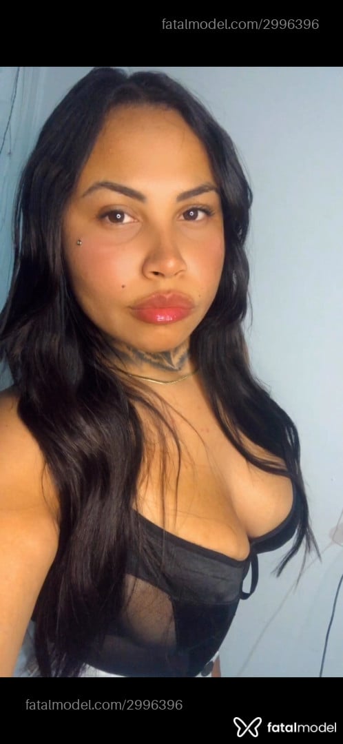 Acompanhante mulher morena (o) de olhos castanhos - Gabriela Acompanhante mulher morena (o) de olhos castanhos - Gabriela