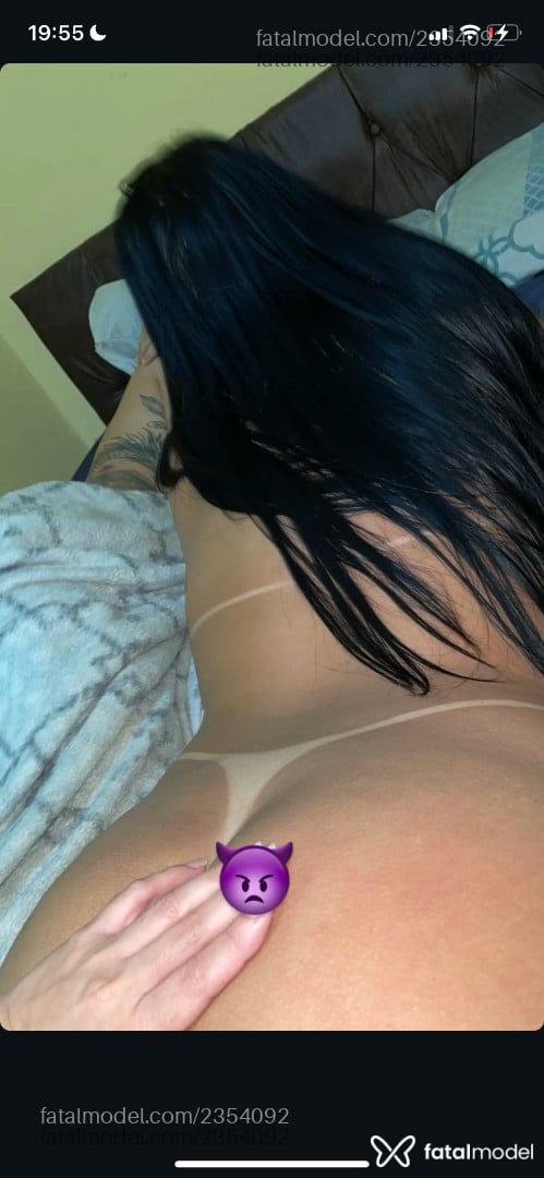 Acompanhante mulher morena (o) de olhos castanhos - Mellisa