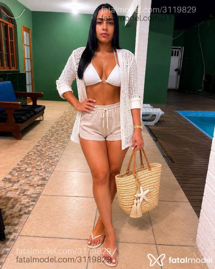 Acompanhante mulher morena (o) de olhos castanhos em Guarapari - Brenda