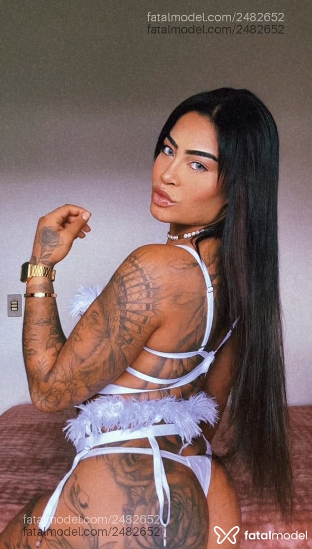 Acompanhante mulher morena (o) de olhos castanhos - Victoria Barreto