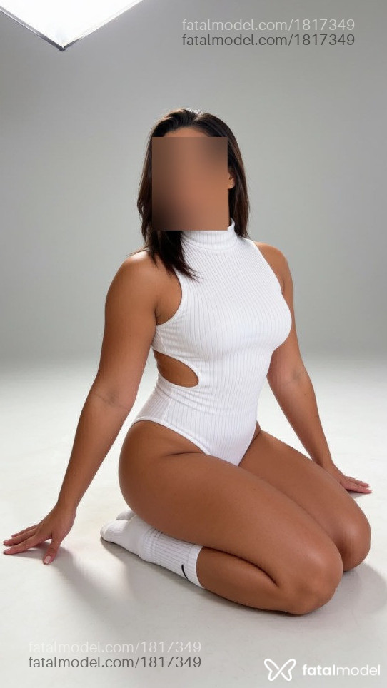 Acompanhante mulher morena (o) de olhos mel - Alicia Guimarães