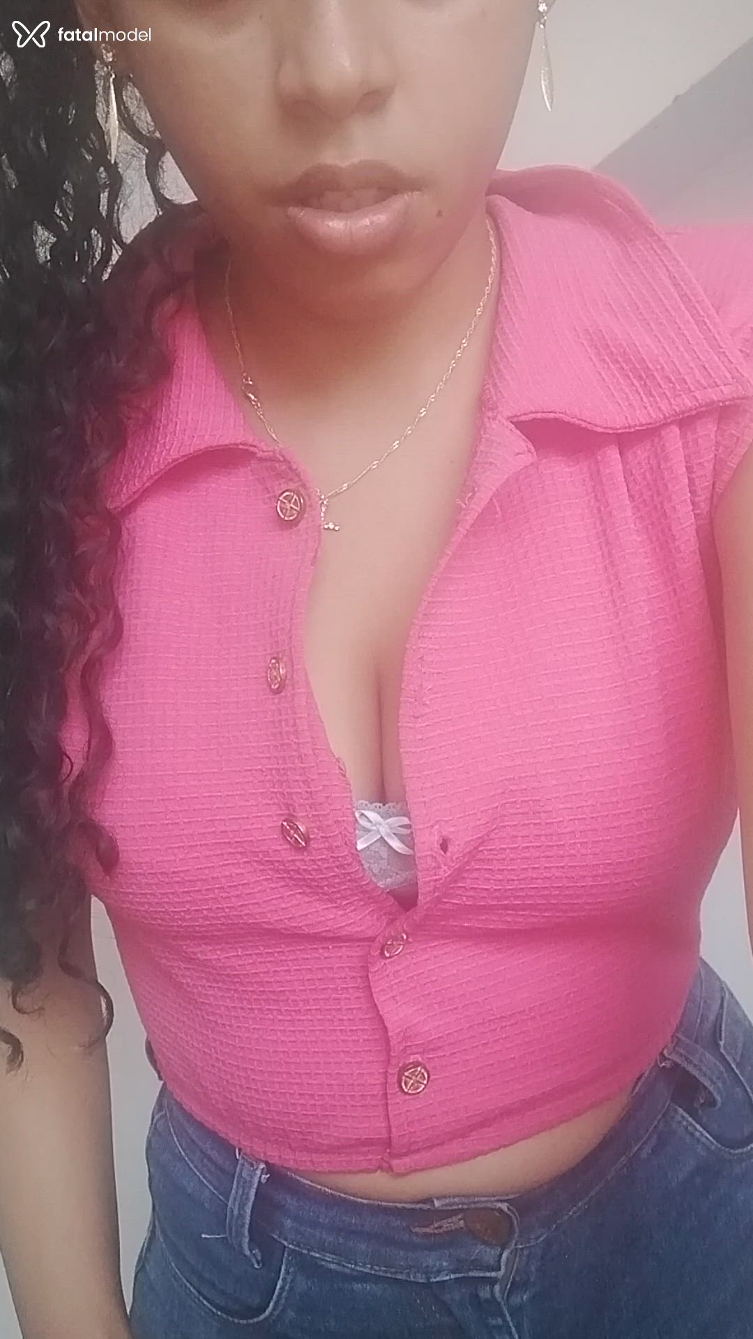 Acompanhante mulher morena (o) de olhos castanhos - Luna Acompanhante mulher morena (o) de olhos castanhos - Luna