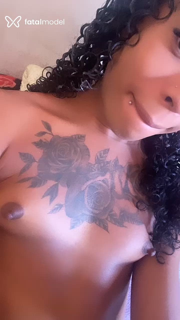Acompanhante mulher trans morena (o) de olhos castanhos - Soares Acompanhante mulher trans morena (o) de olhos castanhos - Soares