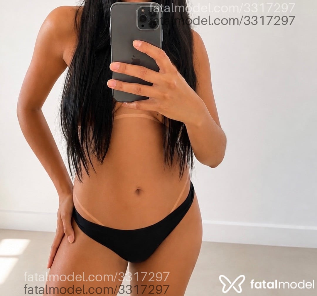 Acompanhante mulher morena (o) de olhos castanhos - Jhully