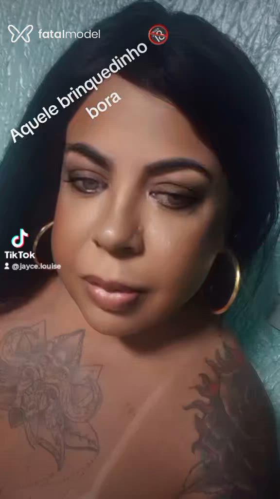 Acompanhante mulher trans morena (o) de olhos verdes - Jaylou