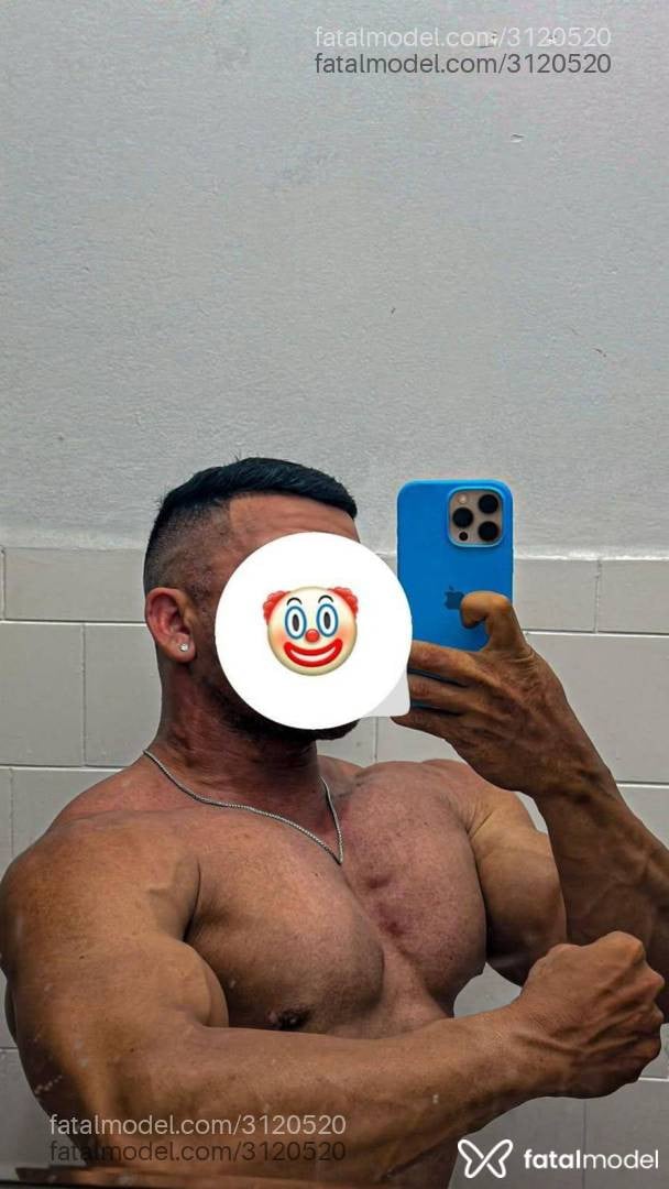 Acompanhante homem morena (o) de olhos pretos - Josiel