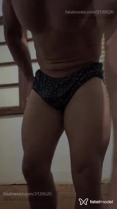 Acompanhante homem morena (o) de olhos pretos em Barretos Acompanhante homem morena (o) de olhos pretos em Barretos - Josiel