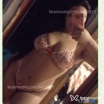 Acompanhante mulher morena (o) de olhos castanhos - Raissa
