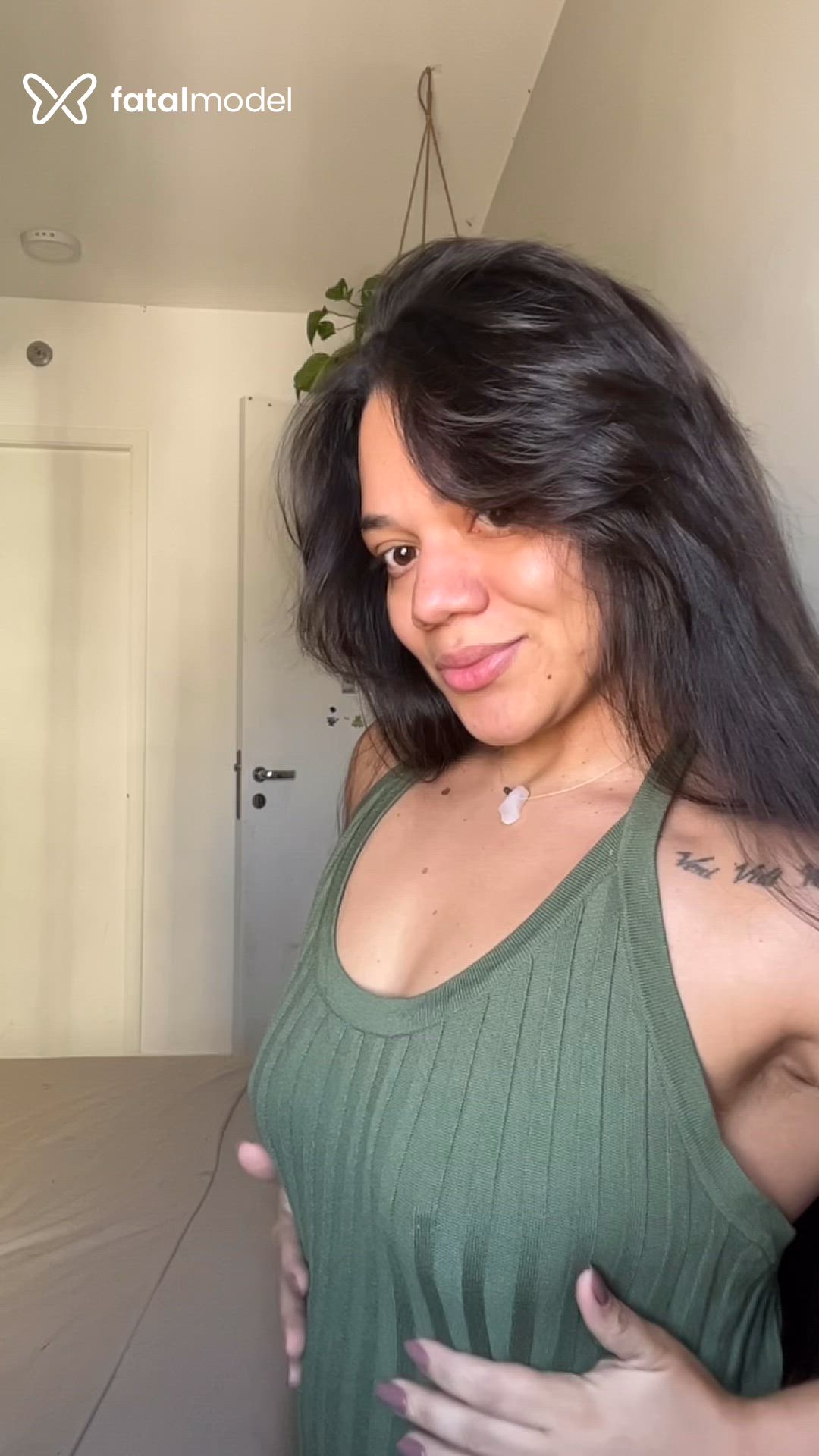 Acompanhante mulher morena (o) de olhos castanhos em Brasília Acompanhante mulher morena (o) de olhos castanhos em Brasília - Layne Macuxi