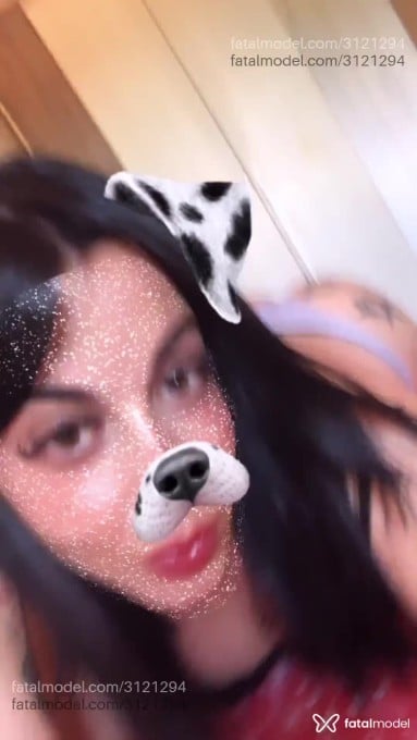 Acompanhante mulher trans com cabelo castanho de olhos mel em Hortolândia - Coelhinhapit