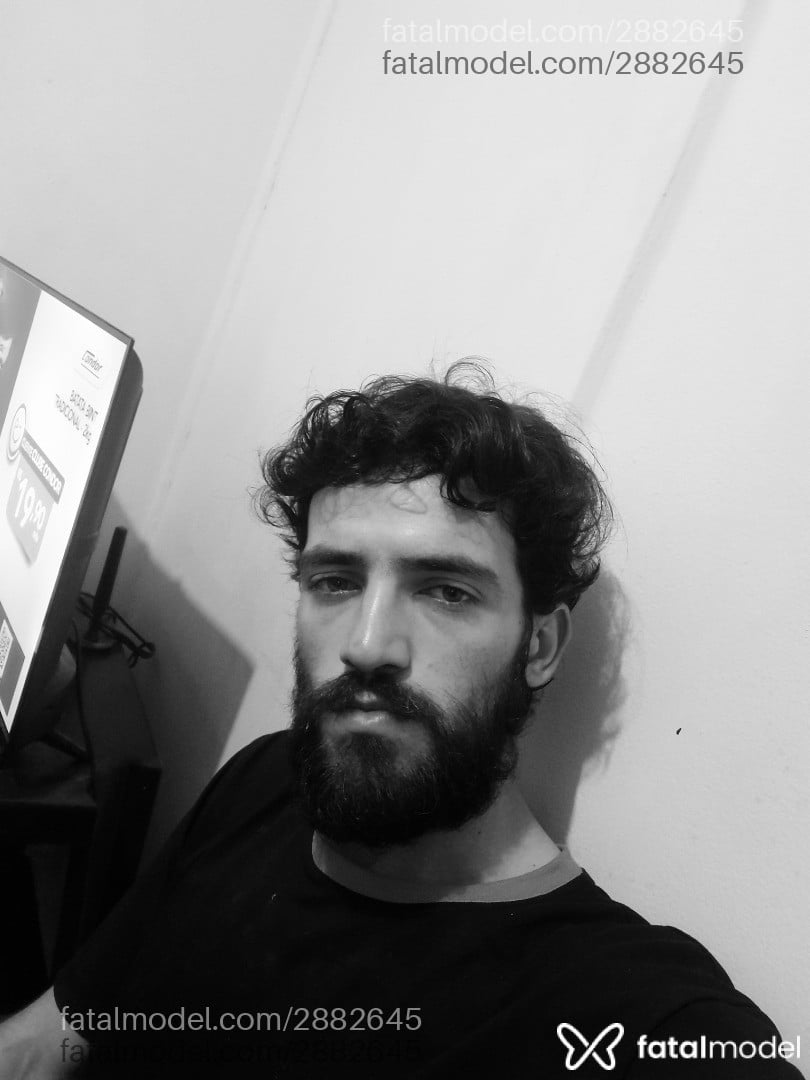 Acompanhante homem morena (o) de olhos verdes - João Lucas