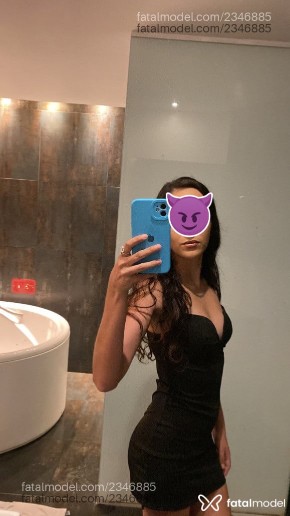 Acompanhante mulher morena (o) de olhos castanhos - Eduarda