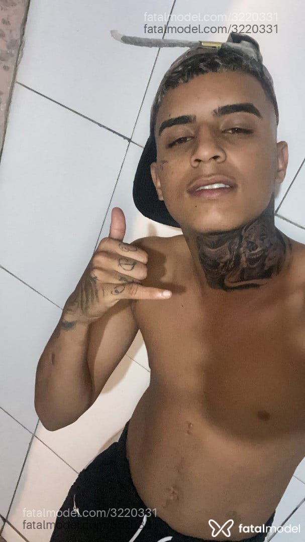 Acompanhante homem morena (o) de olhos castanhos - Matheus Costaaa