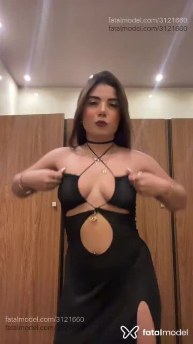 Acompanhante mulher morena (o) de olhos castanhos - Avylla Acompanhante mulher morena (o) de olhos castanhos - Avylla