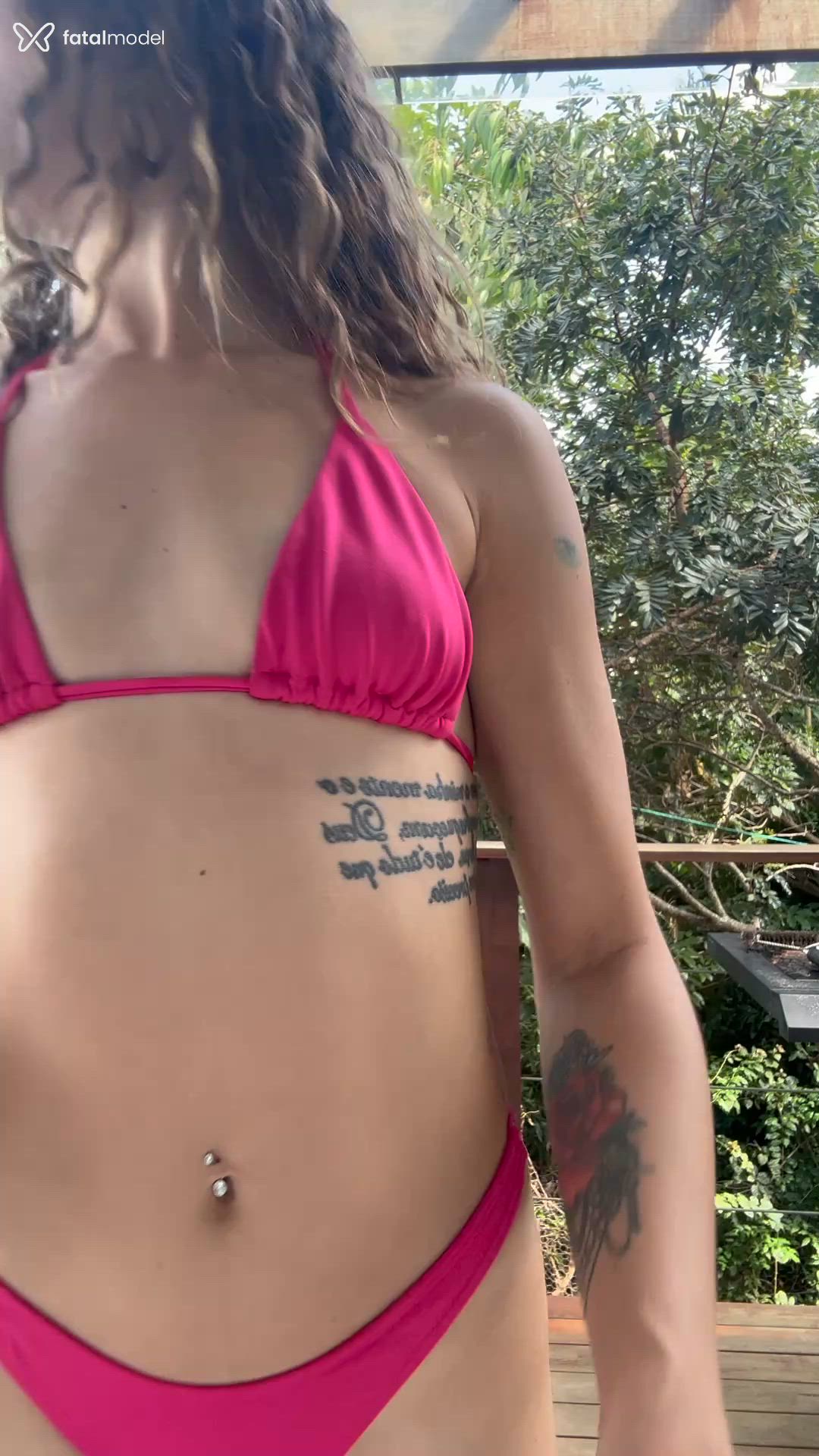 Acompanhante mulher loira (o) de olhos verdes - Malu