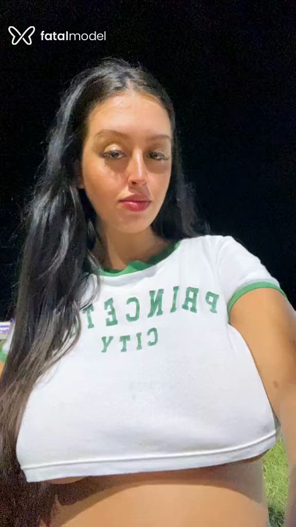 Acompanhante mulher morena (o) de olhos castanhos - Natasha