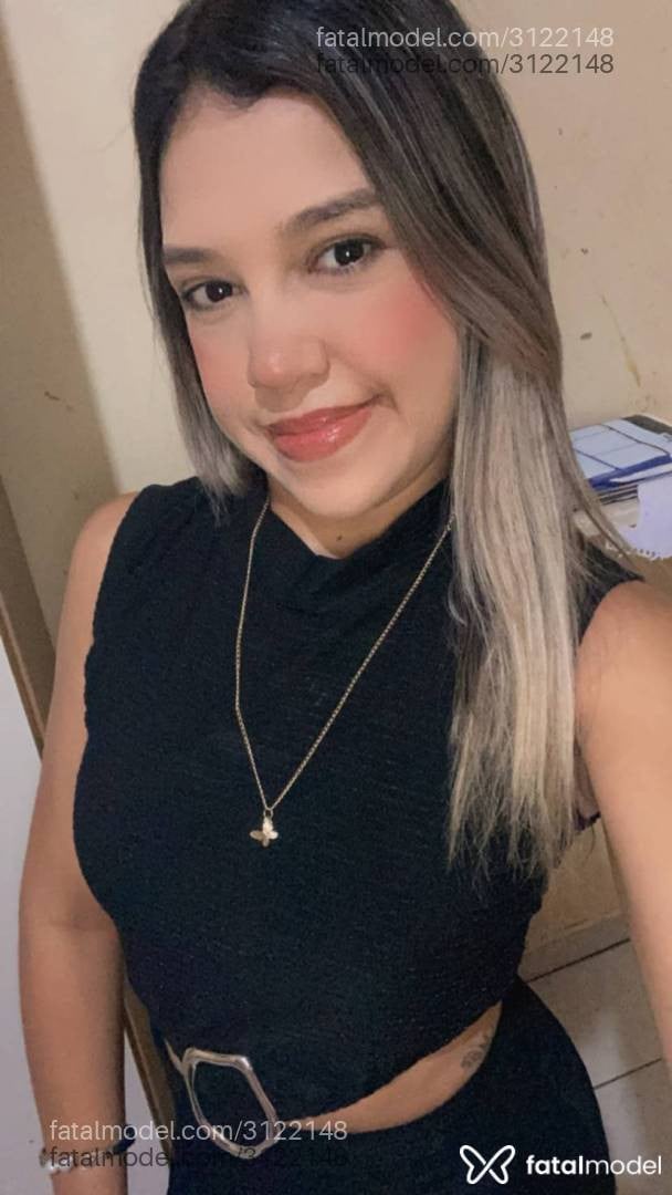 Acompanhante mulher loira (o) de olhos castanhos - Andressinha