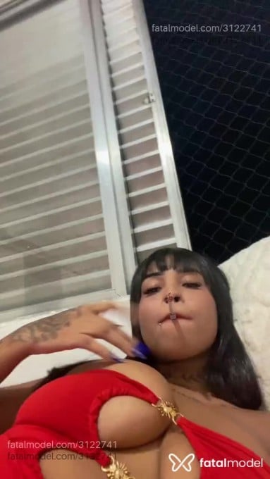 Acompanhante mulher morena (o) de olhos castanhos em Santos - Indianara