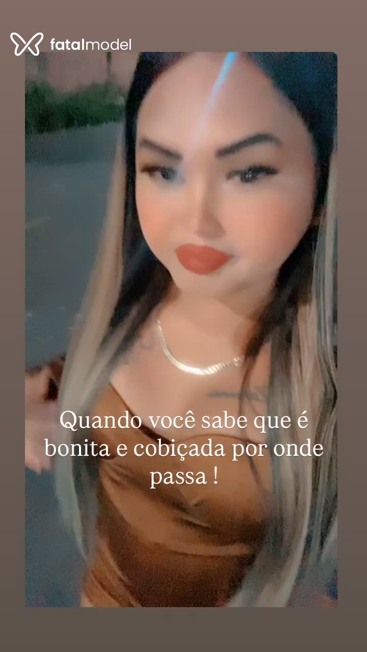 Acompanhante mulher trans morena (o) de olhos castanhos - Agatha Paiva