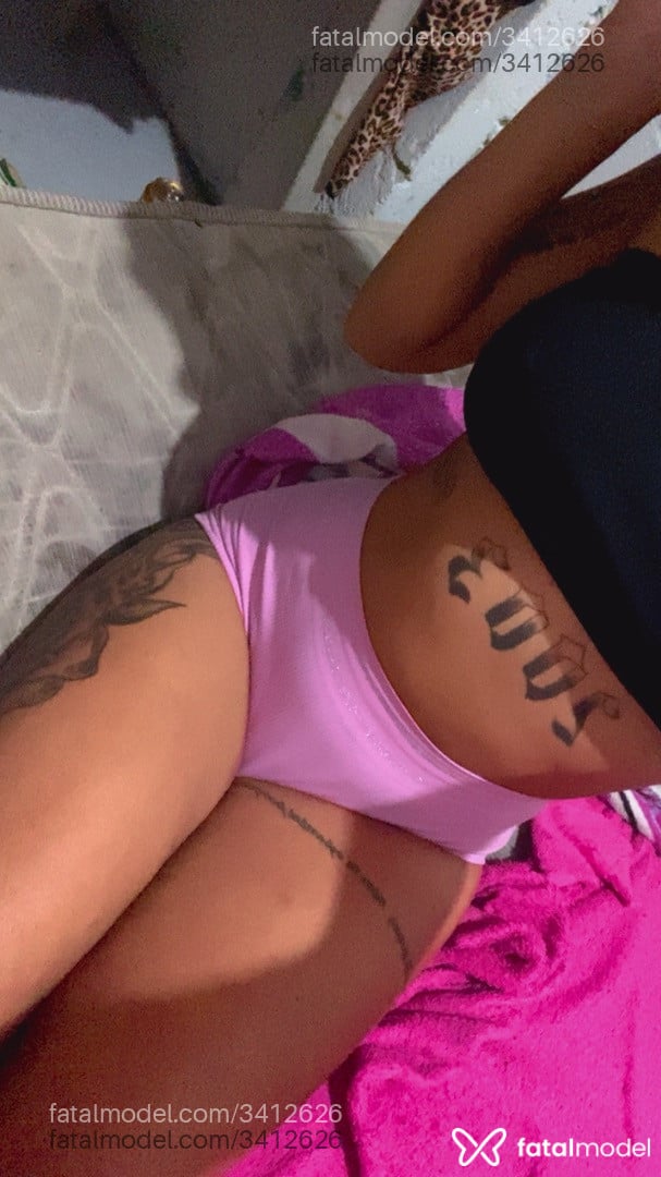 Acompanhante mulher morena (o) de olhos pretos - Luana
