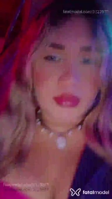 Acompanhante mulher loira (o) de olhos castanhos em Tubarão Acompanhante mulher loira (o) de olhos castanhos em Tubarão - Lunna