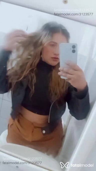 Acompanhante mulher loira (o) de olhos castanhos em Tubarão Acompanhante mulher loira (o) de olhos castanhos em Tubarão - Lunna