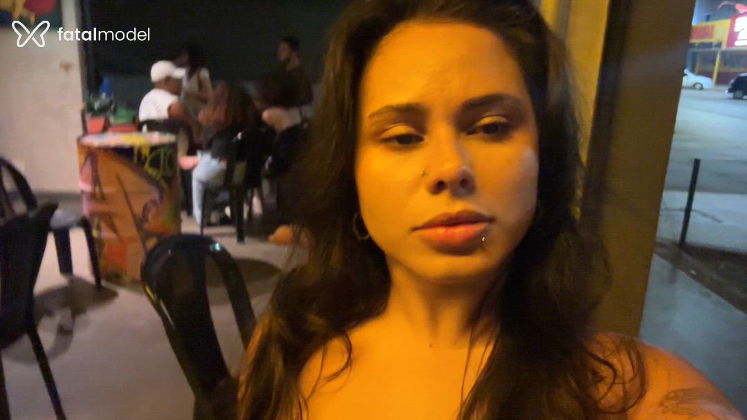 Acompanhante mulher ruiva (o) de olhos castanhos - Lua Bianchini