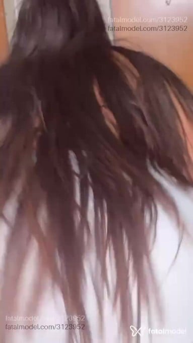 Acompanhante mulher trans com cabelo castanho de olhos mel em Assis Acompanhante mulher trans com cabelo castanho de olhos mel em Assis - Julia