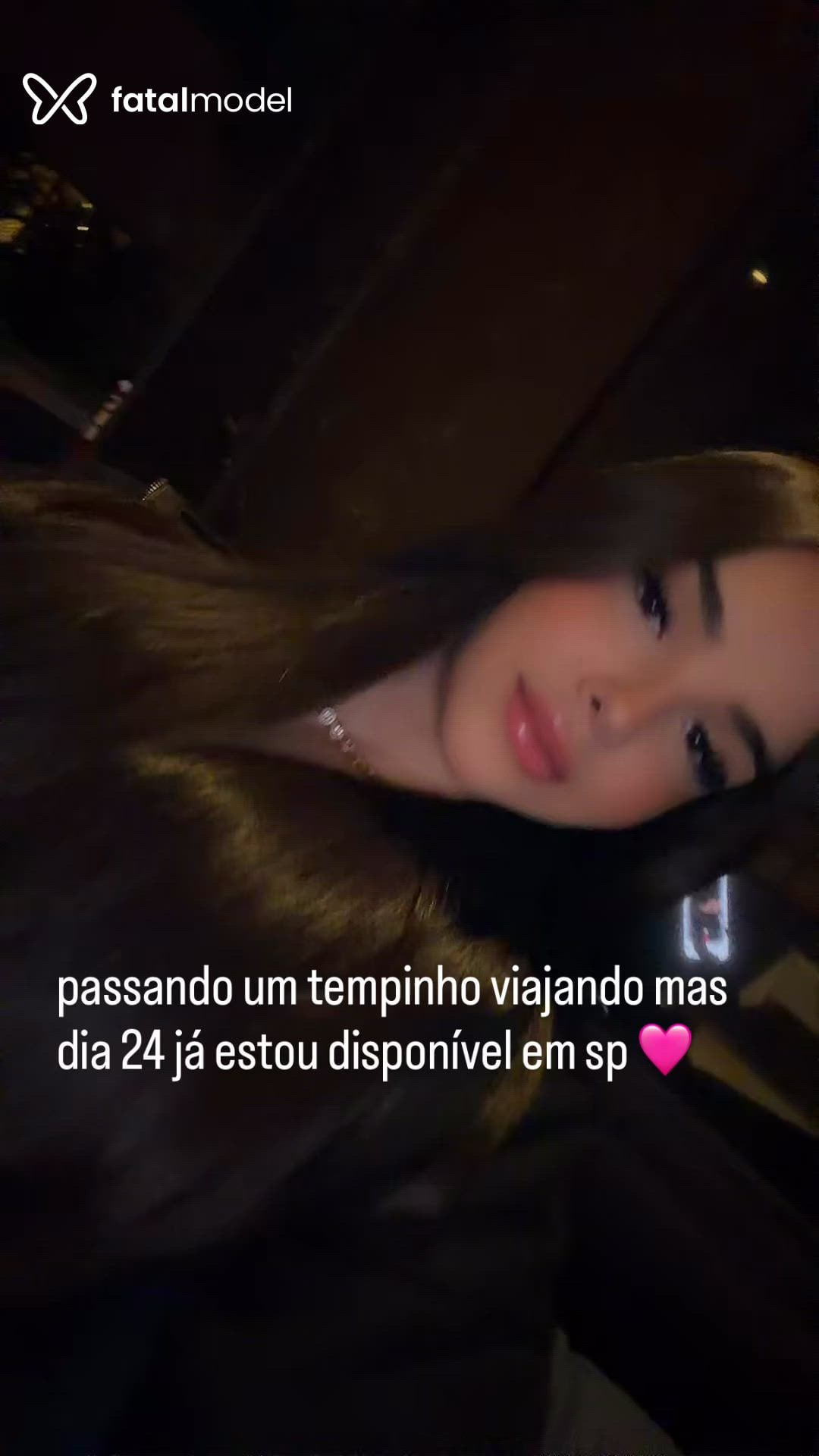 Acompanhante mulher trans morena (o) de olhos castanhos - Rebeca Baeta