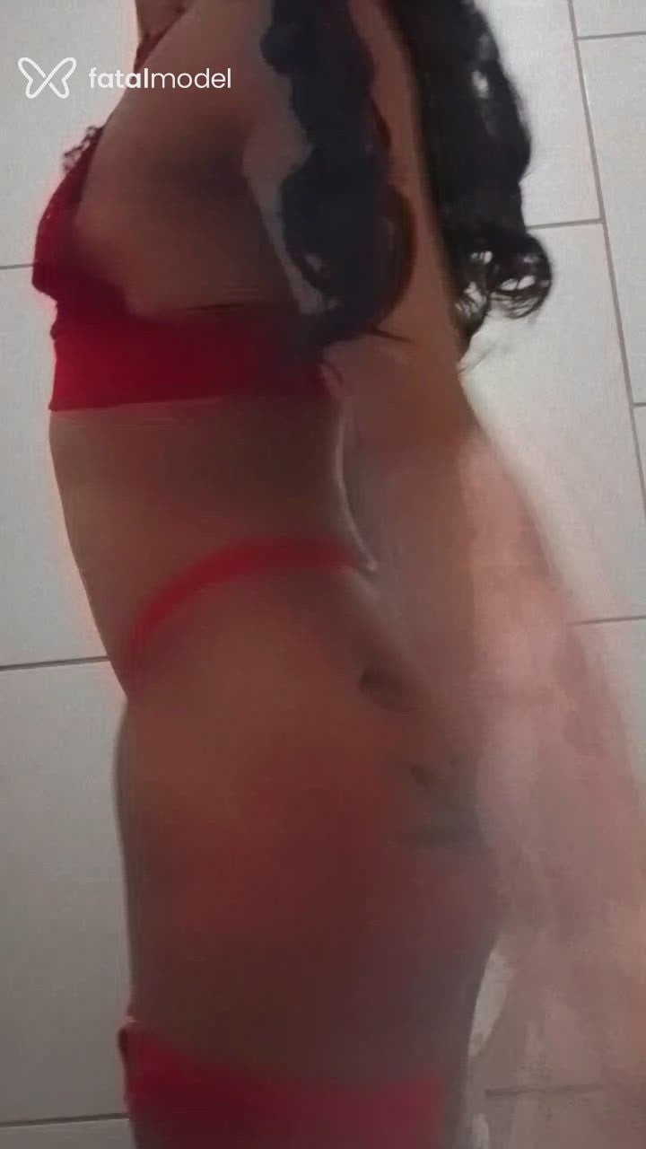 Acompanhante mulher trans morena (o) de olhos castanhos - Kessye Emanuelly Acompanhante mulher trans morena (o) de olhos castanhos - Kessye Emanuelly