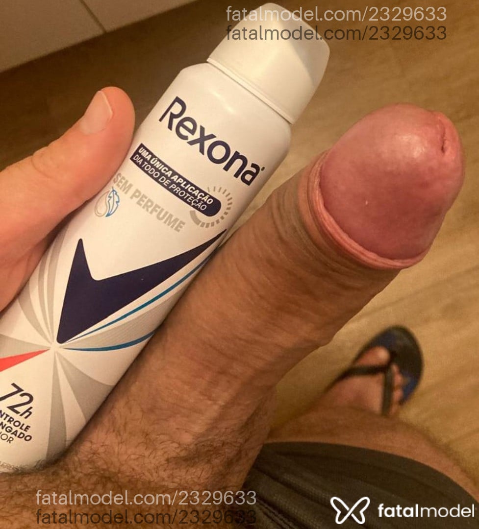 Acompanhante homem morena (o) de olhos pretos - Victor