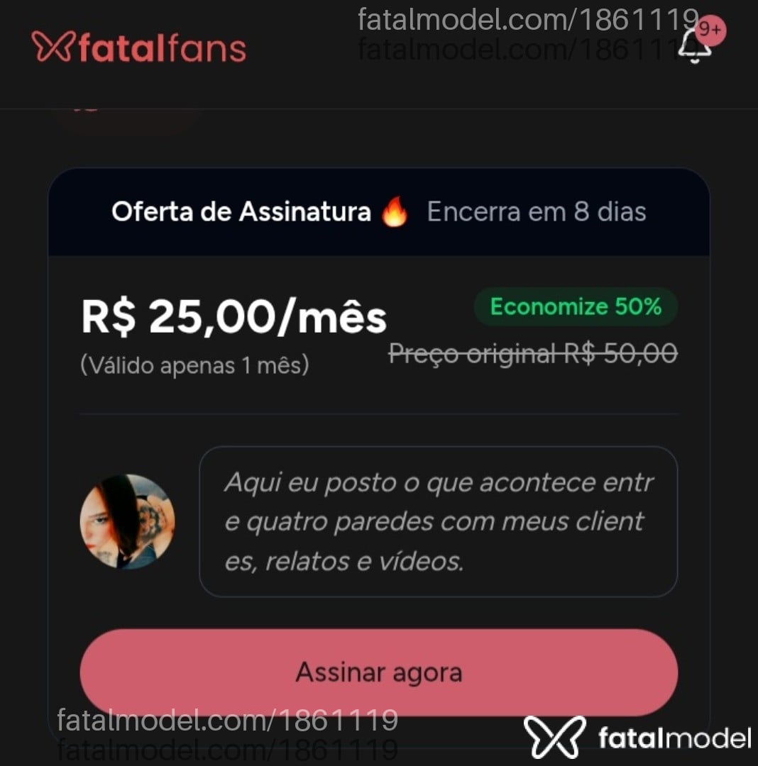 Acompanhante mulher ruiva (o) de olhos castanhos - Van