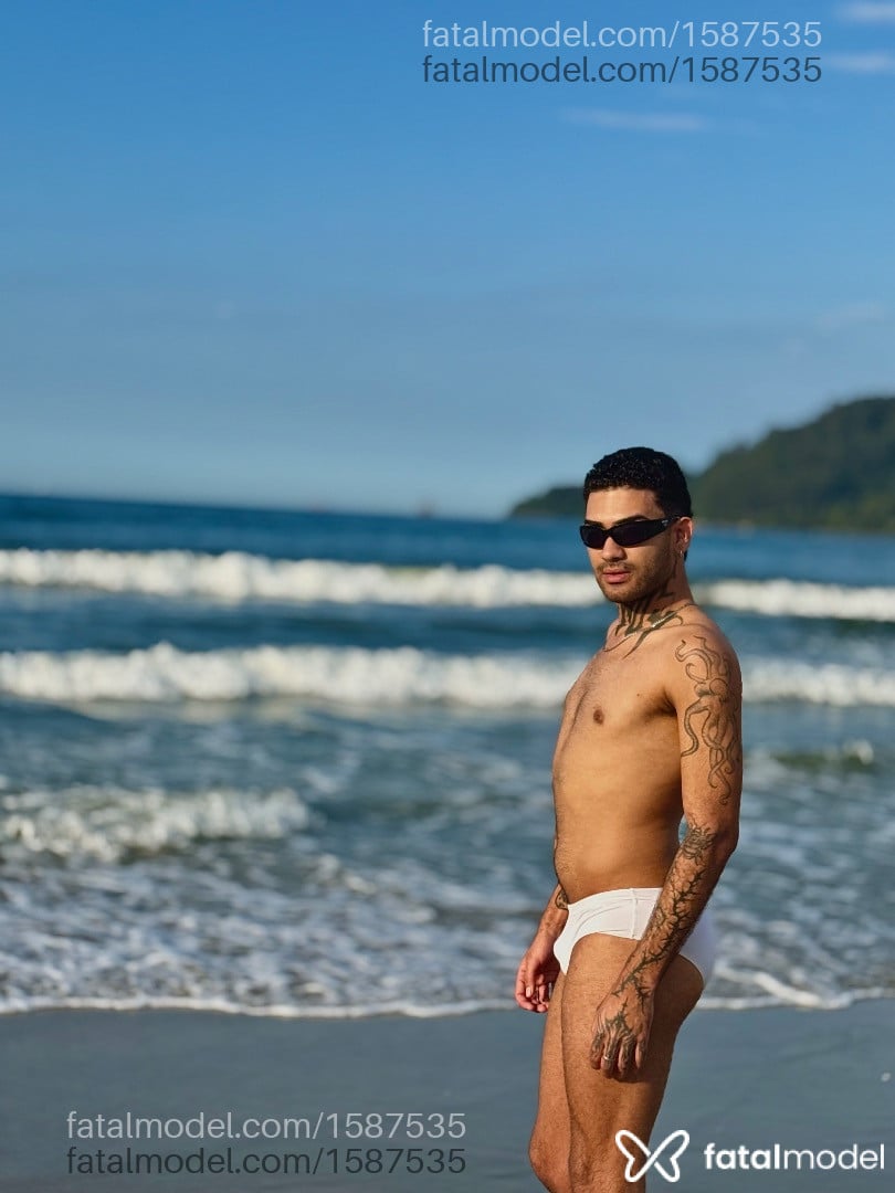 Acompanhante homem morena (o) de olhos castanhos - Lukas Passos Acompanhante homem morena (o) de olhos castanhos - Lukas Passos