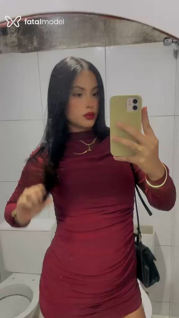 Acompanhante mulher morena (o) de olhos castanhos - Antonela Acompanhante mulher morena (o) de olhos castanhos - Antonela