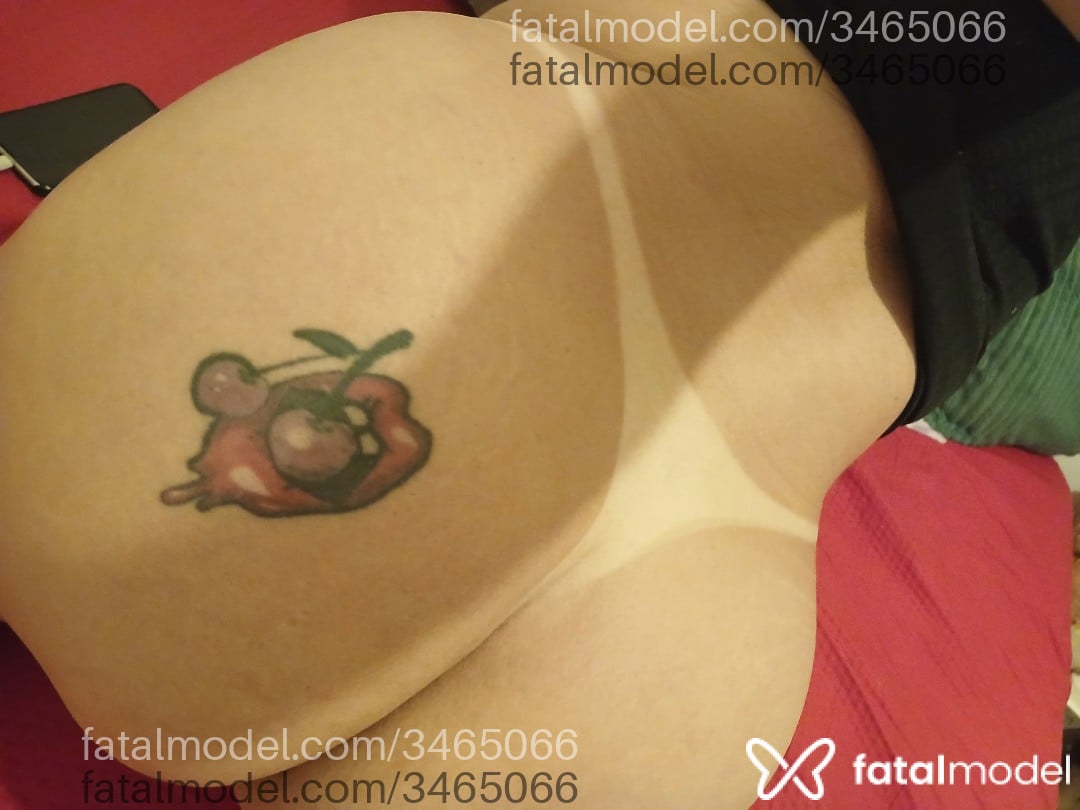 Acompanhante mulher com cabelo castanho de olhos castanhos - Patrícia