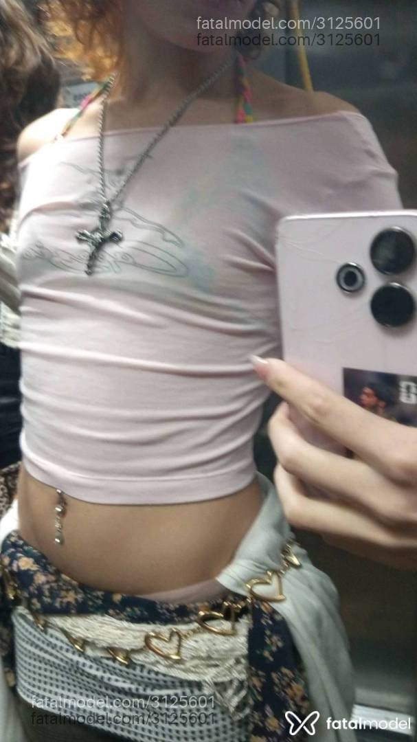 Acompanhante mulher trans ruiva (o) de olhos castanhos em São Paulo - Cyberry