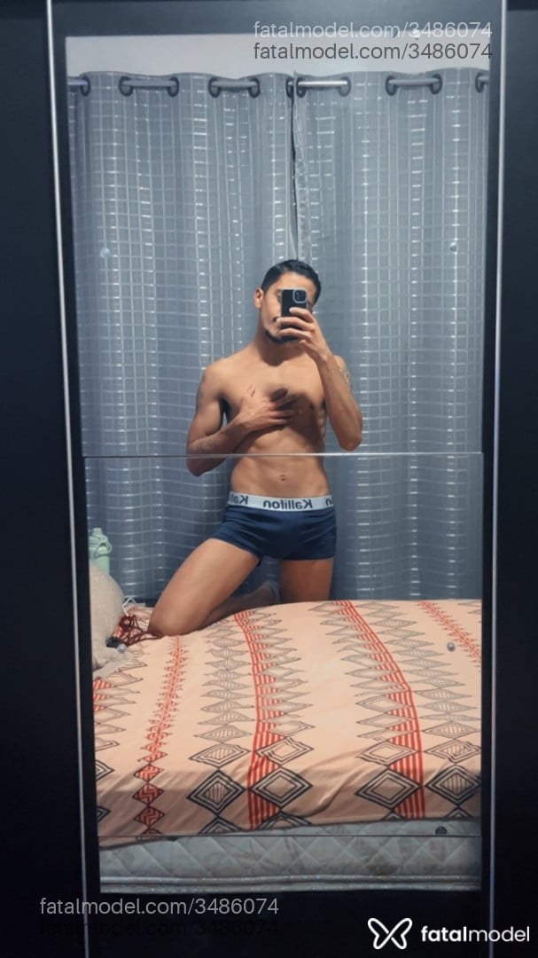 Acompanhante homem morena (o) de olhos castanhos - Marquinhos