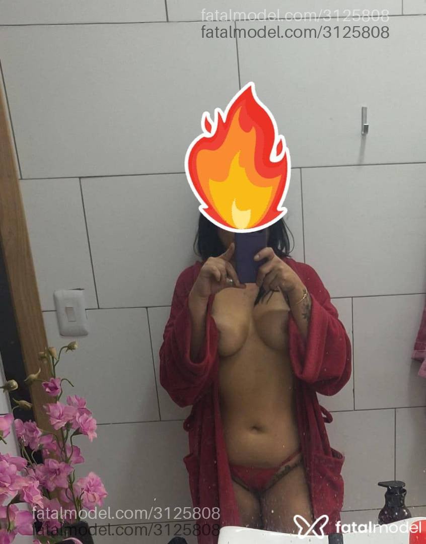 Acompanhante mulher morena (o) de olhos castanhos em Passos Acompanhante mulher morena (o) de olhos castanhos em Passos - Natasha Moura