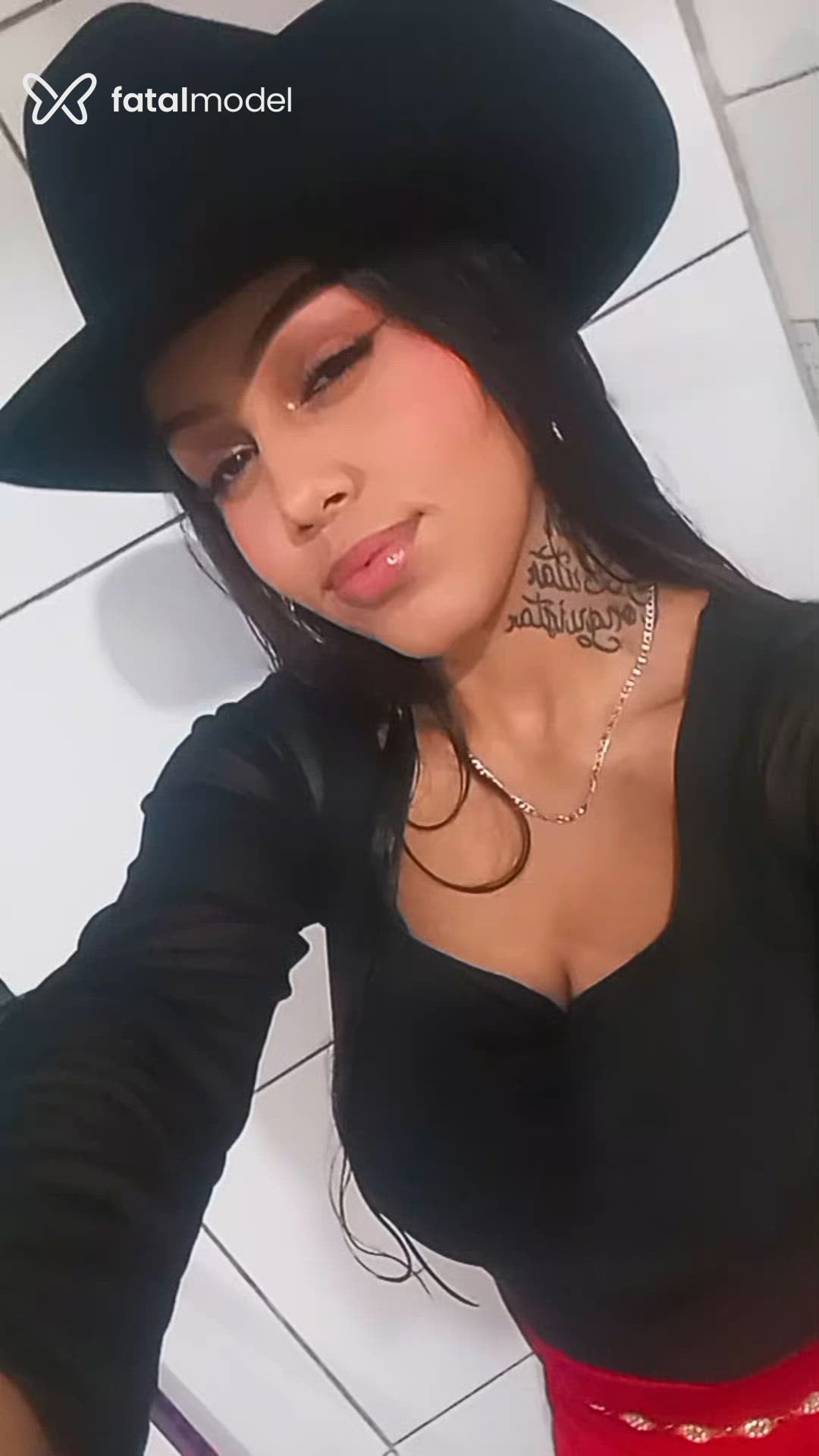 Acompanhante mulher morena (o) de olhos castanhos - Eduarda