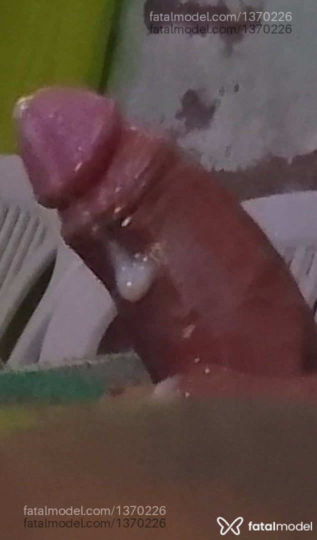 Acompanhante mulher trans morena (o) de olhos pretos - Keverlly