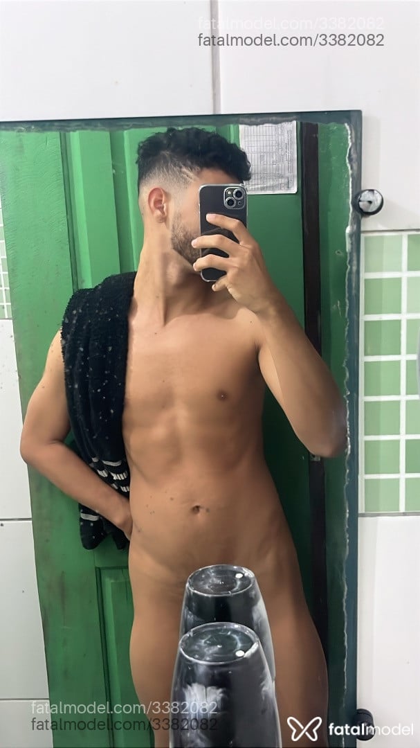 Acompanhante homem morena (o) de olhos pretos - Samuew