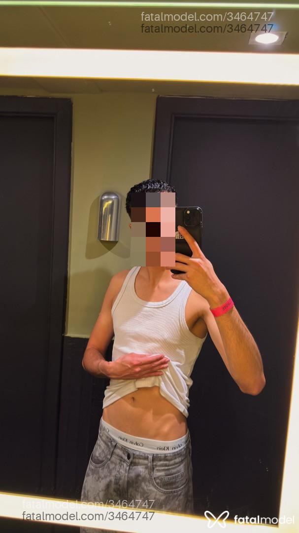 Acompanhante homem morena (o) de olhos pretos - Paulo